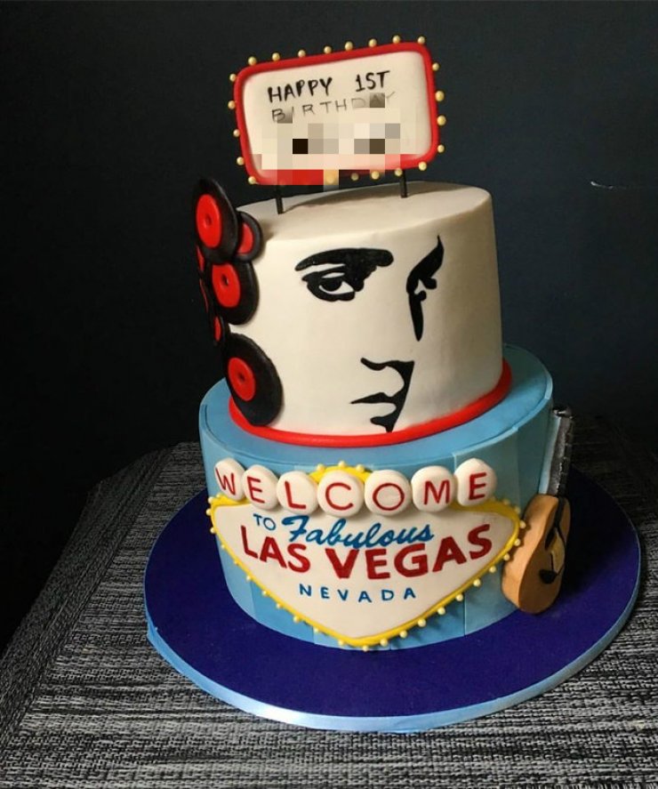 Τα ασυνήθιστα πρώτα γενέθλια του γιου επώνυμης Ελληνίδας! [εικόνες]