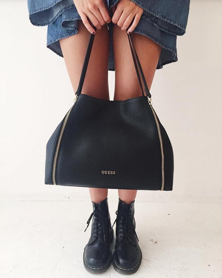 Διαγωνισμός: Θέλεις η νέα Angie tote της Guess, να γίνει δική σου;