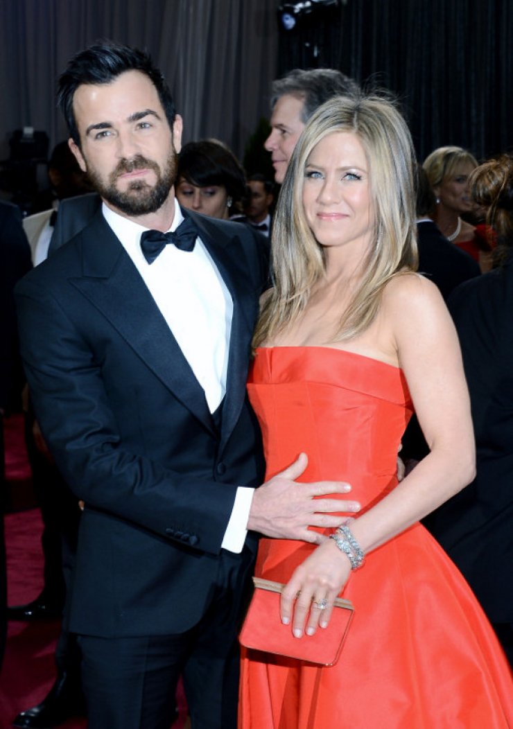 Είναι έγκυος η Jennifer Aniston;