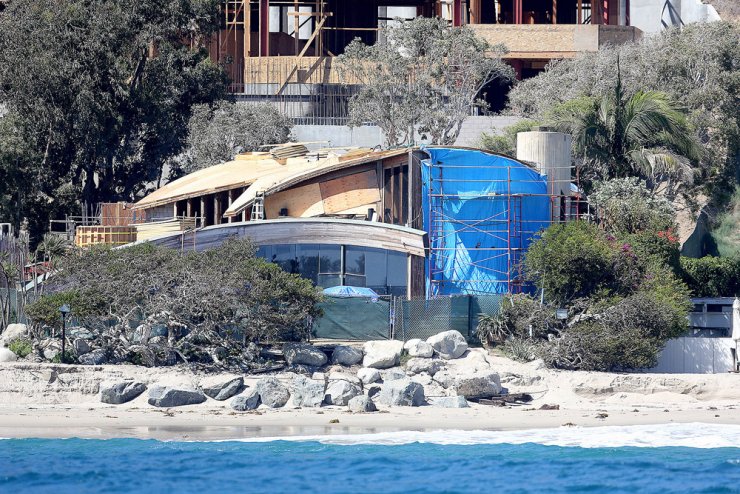 Η Jennifer Aniston ανακαινίζει το σπίτι της [εικόνες]