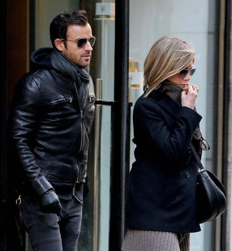 Jennifer Aniston: Ο έρωτάς της καλά κρατεί [φωτογραφίες]