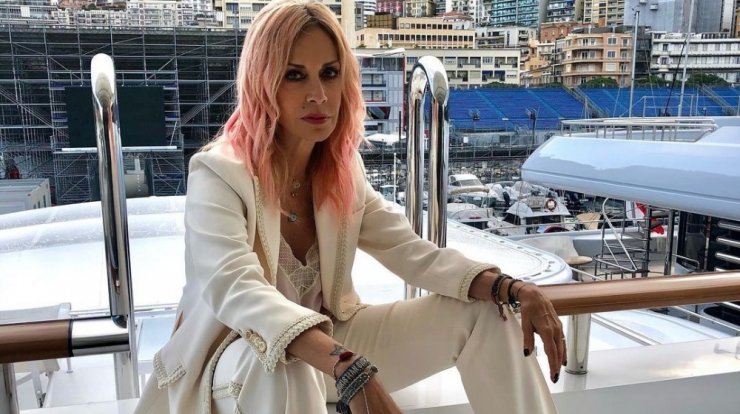 H Άννα Βίσση ταξίδεψε στο Μονακό και δεν φαντάζεστε για ποιο λόγο [εικόνες]