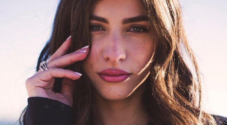 Η Άννα Ζένιου αποκάλυψε τι δουλειά κάνει στην Κύπρο μετά το τέλος του “The Bachelor” 