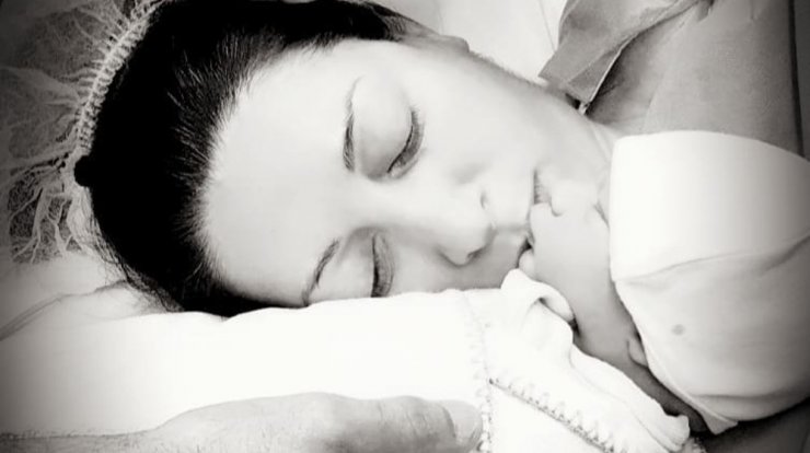 Αννίτα Κωνσταντίνου: Η στοργική υποδοχή των γιων της στον νεογέννητο αδερφό τους! [βίντεο]