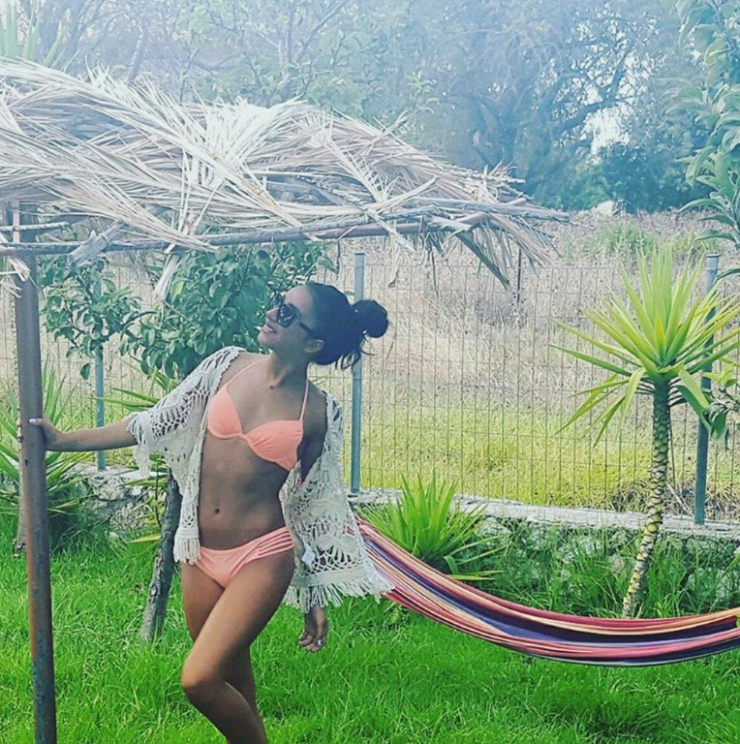 Αυτή είναι η εντυπωσιακή γυναίκα που "έκλεψε" την καρδιά πασίγνωστου Έλληνα ηθοποιού!