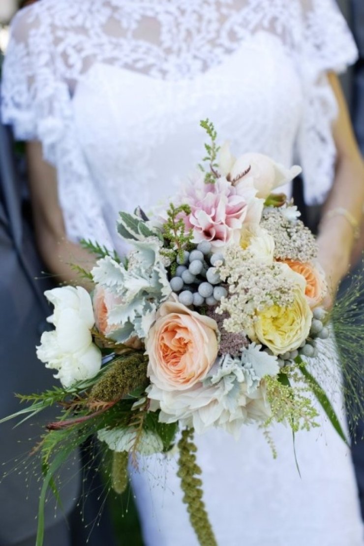 Πρωτότυπες νυφικές ανθοδέσμες