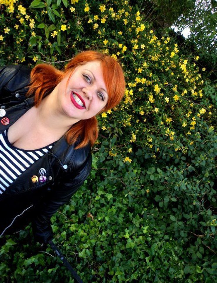 Αντιγόνη Πάντα-Χαρβά: Η νέα περσόνα της ελληνικής τηλεόρασης [εικόνες]