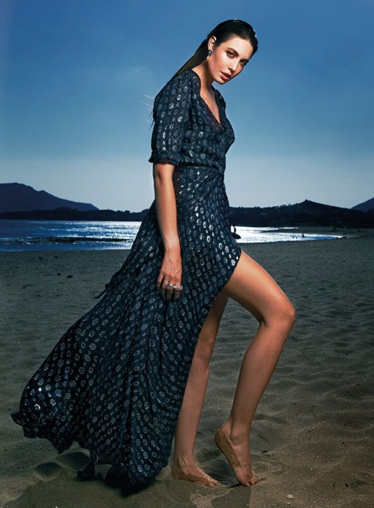 Αντωνία Καλλιμούκου: Απίστευτο. Δείτε την με περιττά κιλά και γυαλιά μυωπίας