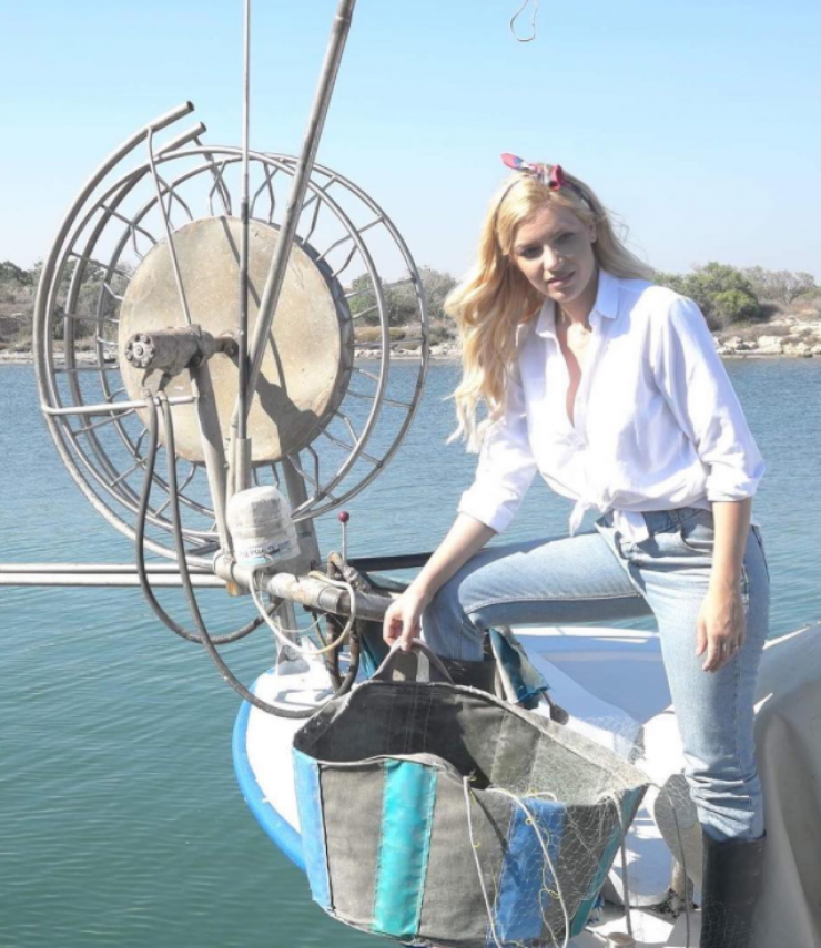 Το υπέροχο trailer με την Άντρη Καραντώνη για τη νέα σεζόν της “Παραδοσιακής Βραδιάς”