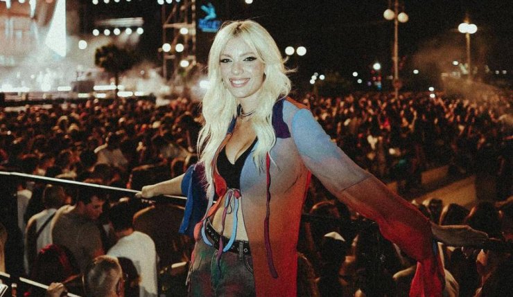 Άντρη Καραντώνη: Η εμφάνιση με το αξεσουάρ που θα φορεθεί περισσότερο φέτος