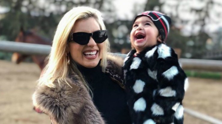 Άντρη Καραντώνη: Η μικρή Αργυρώ τρελαμένη με το απόλυτο παιδικό hit της χρονιά!