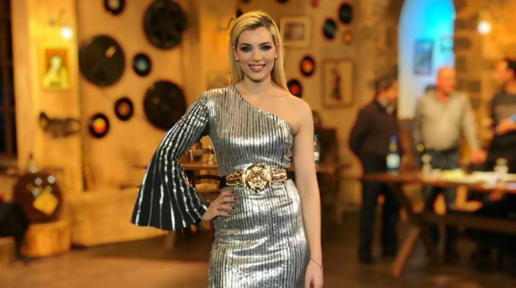 Ποιους θα υποδεχθεί η Άντρη Καραντώνη αυτή την Πέμπτη στην "Παραδοσιακή Βραδιά";