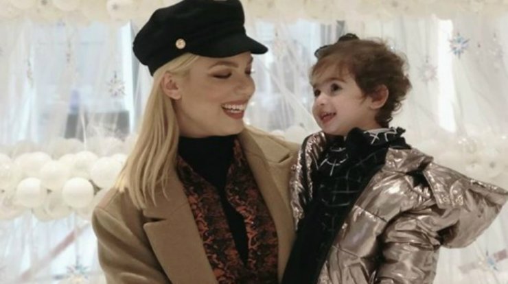 Άντρη Καραντώνη: Το υπέροχο ιδιαίτερο δώρο που πήρε η μικρή Αργυρώ για τα Χριστούγεννα