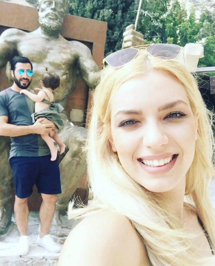 Άντρη Καραντώνη: Οι προετοιμασίες για το πρώτο πάρτι γενεθλίων της μικρής Αργυρώς!