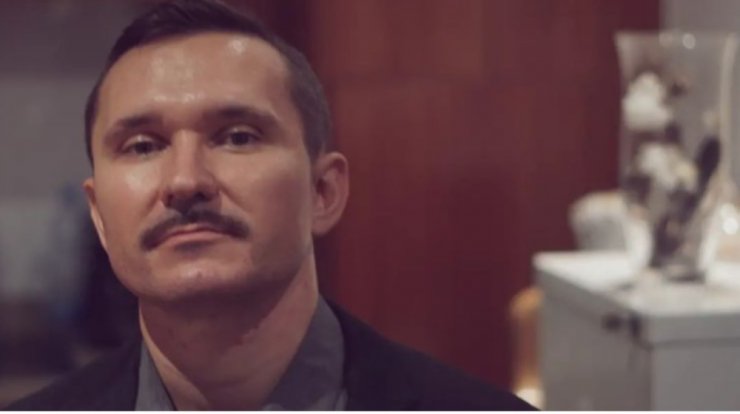 Αντρεϊ Κρούπα: Ο ηθοποιός συγκινεί μιλώντας για τους συγγενείς του σε Ουκρανία και Ρωσία