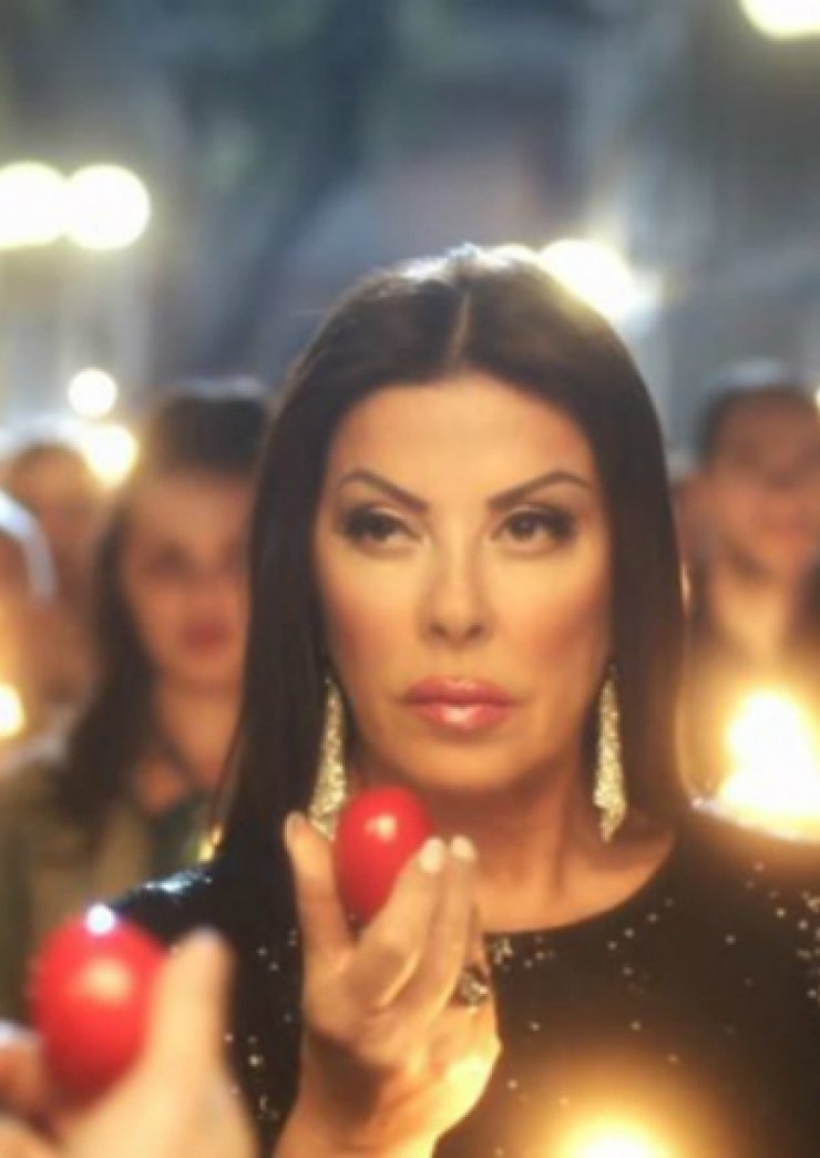 Άντζελα Δημητρίου: Δε θα πιστεύετε πόσα πήρε για την διαφήμιση στην οποία πρωταγωνιστεί!