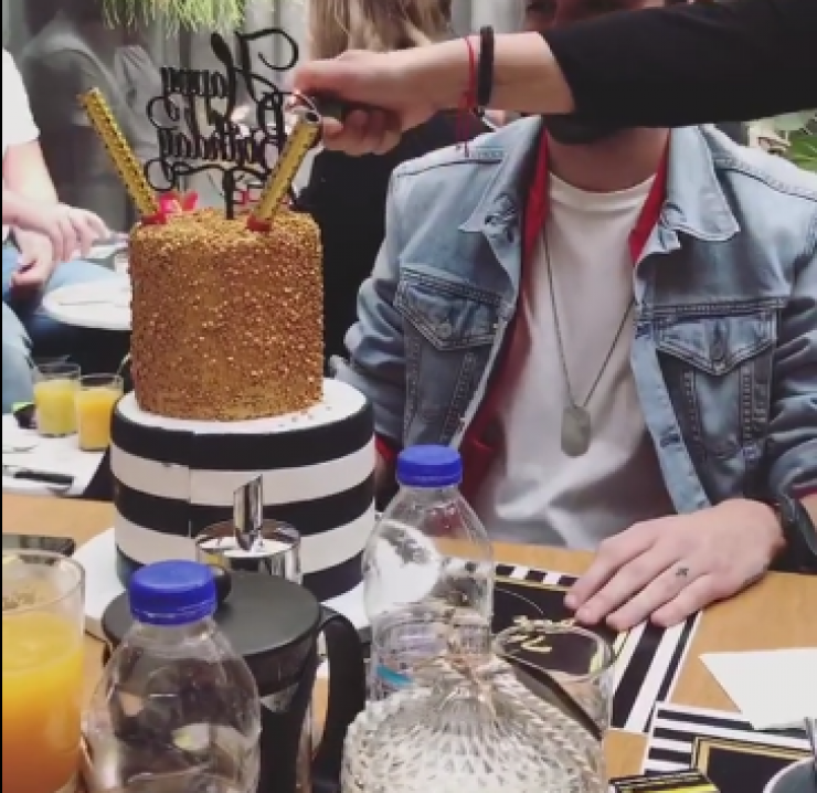 Το γενέθλιο brunch επώνυμου Κύπριου που συγκέντρωσε αρκετούς εκπροσώπους της showbiz! [εικόνες & βίντεο]