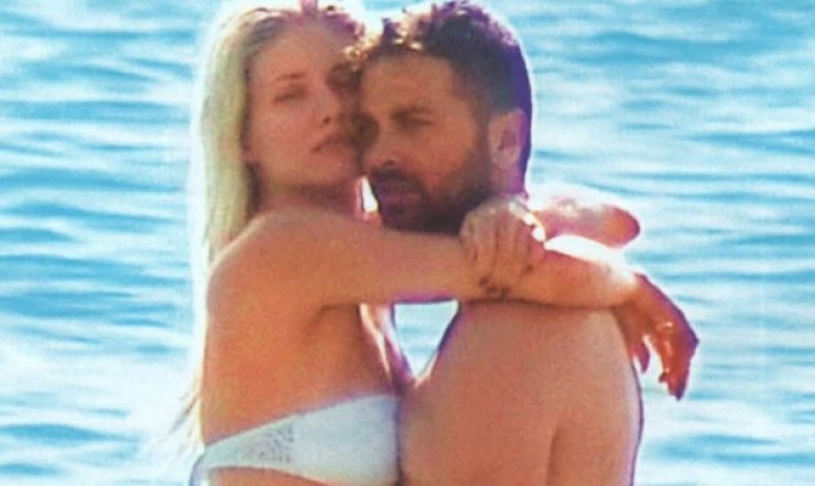  Ο Βρεττός μιλά πρώτη φορά για τη σχέση του με την Αραβανή