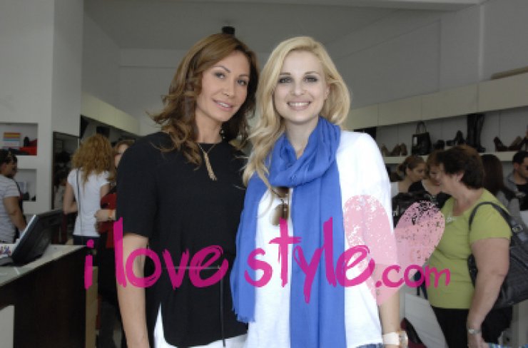 Rodica Κάρογιαν - Xριστιάνα Αριστοτέλους: Η αγκαλιά και η φιλία που χτίζεται