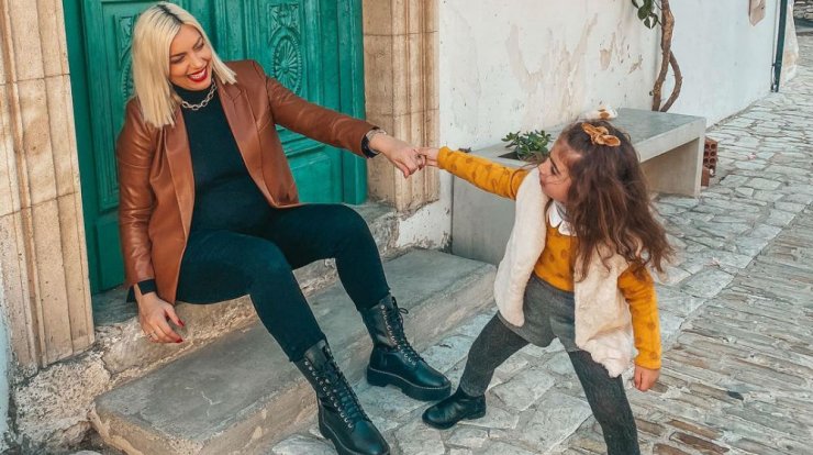 Άντρη Καραντώνη: Είδαμε την Αργυρώ σε ρόλο ραδιοφωνικού παραγωγού [βίντεο]