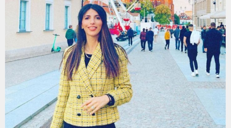 Αργυρώ Ροτσίδου: Η εμφάνισή της με φόρεμα του οίκου Erdem