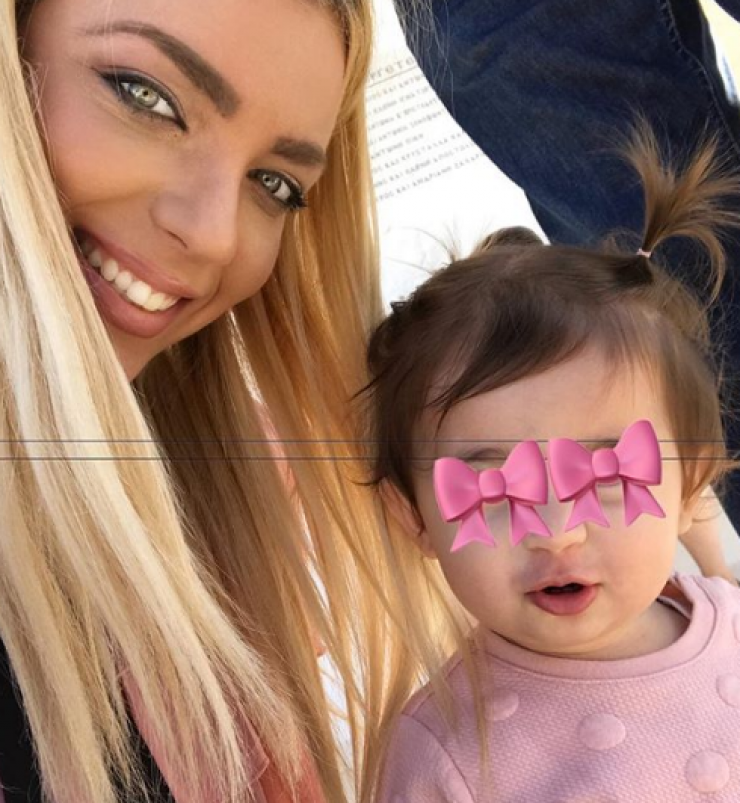 Τι γλυκό! Δείτε τι έκανε πρωί πρωί η Άντρη Καραντώνη με την κορούλα της!