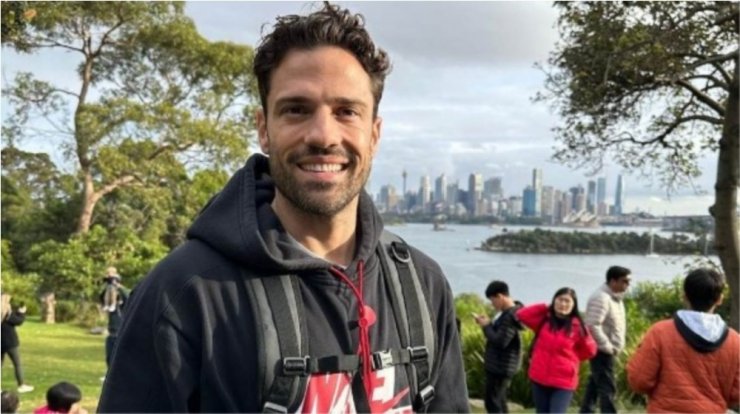 Κωνσταντίνος Αργυρός: Έγινε- για λίγο- ταμίας σε drive thru - Οι αντιδράσεις του κόσμου [βίντεο] 