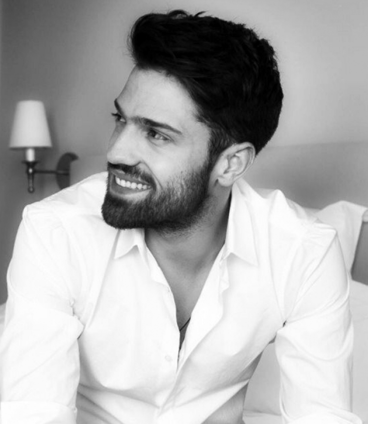 Αυτός είναι ο διάσημος σωσίας του Κωνσταντίνου Αργυρού!