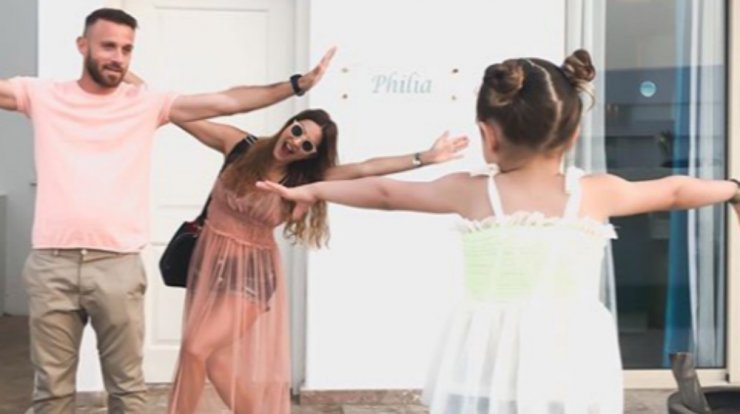 Νεκτάριος Αλεξάνδρου: Η καθημερινότητα στο σπίτι και τα απογεύματα με τη μικρή Αριάδνη! [βίντεο]