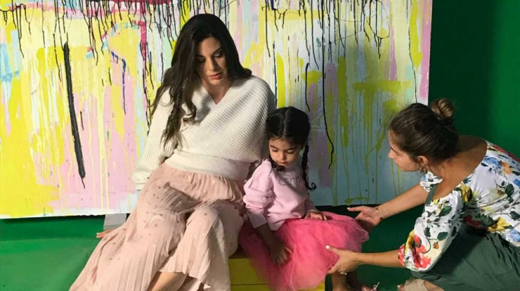 Αριάνα Παπαδοπούλου: Φωτογραφήθηκε με την κόρη της για την εκστρατεία της Madame Figaro!