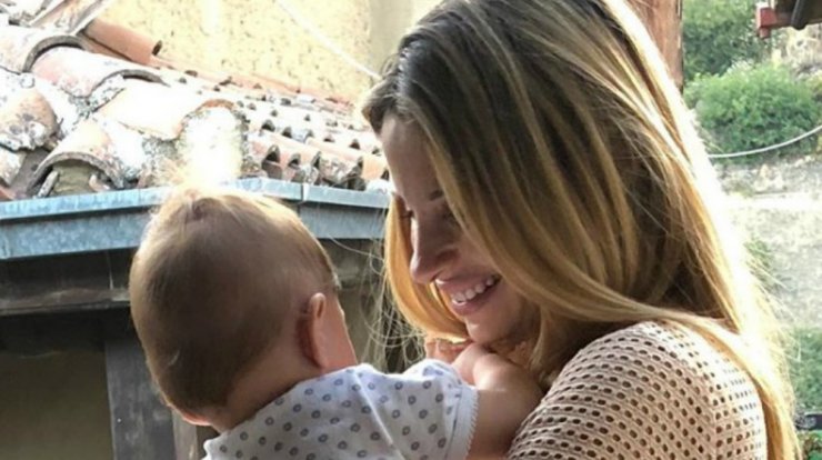 Ποιος γνωστός Κύπριος προξένεψε τον 14χρονο γιο του στη μικρή Μελίνα; [βίντεο]