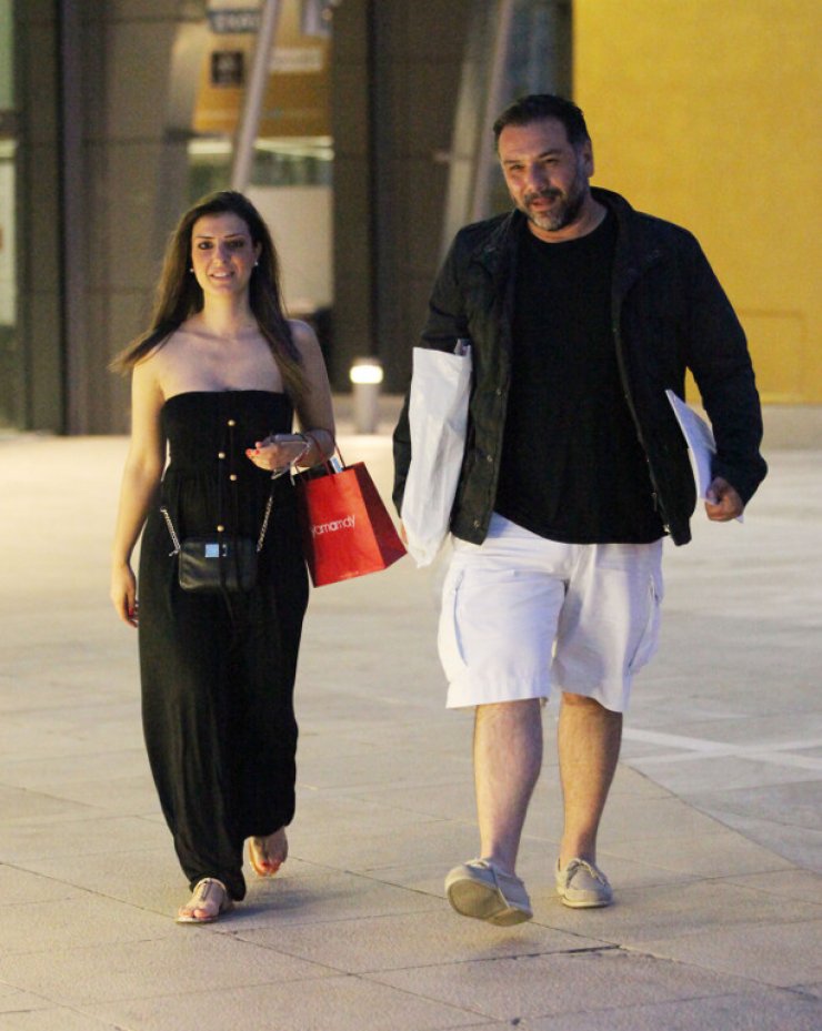  Αρναούτογλου - Κόκλα: Παντρεύονται και βαπτίζουν το γιο τους στην Νάξο με κουμπάρο τον Κανάκη