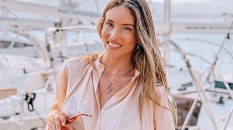 Αθηνά Οικονομάκου: Είδαμε πως είναι το σώμα της μια εβδομάδα μετά τη γέννηση της κόρης της [βίντεο]