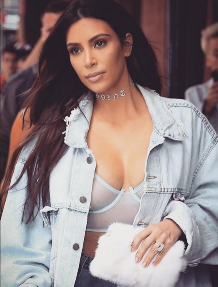 Τρίτο παιδί για την Kim Kardashian: Ποια διάσημη καλλονή δέχεται να γίνει η παρένθετη μητέρα