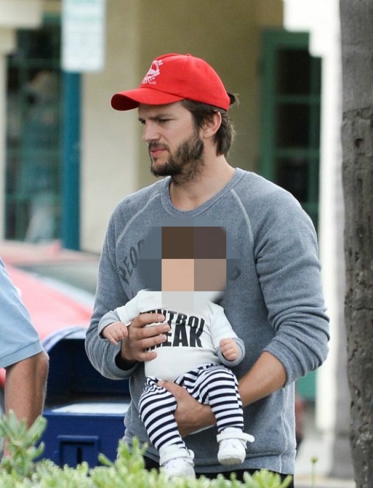 Ashton Kutcher – Mila Kunis: Δείτε πόσο έχει μεγαλώσει η κόρη τους