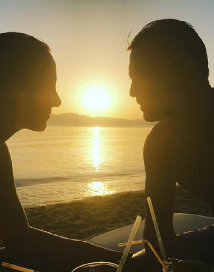 Ζευγάρι της ελληνικής showbiz όχι μόνο δεν χώρισε αλλά παντρεύεται!