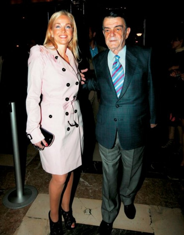 Μίνωας Κυριακού: Τα εκατομμύρια της οικογένειας και η διατροφή που θα πάρει η Μαρί Κωνσταντάτου