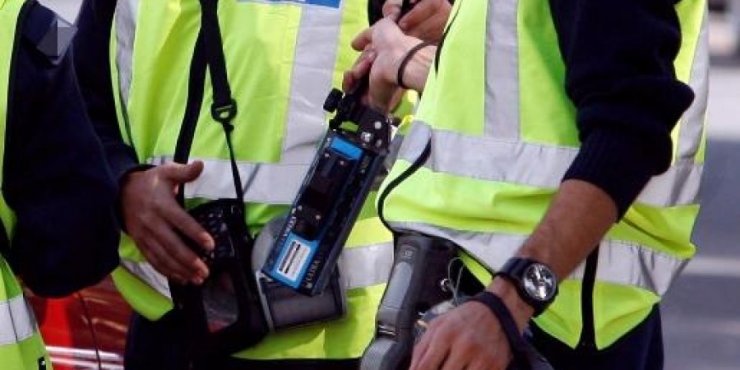 19χρονος χωρίς άδεια, ασφάλεια αλλά με ταχύτητα «αστραπή»