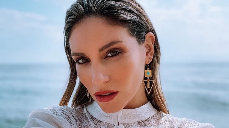 Αθηνά Οικονομάκου: Άλλαξαν τα δεδομένα στη γέννηση της κόρης της [εικόνα]