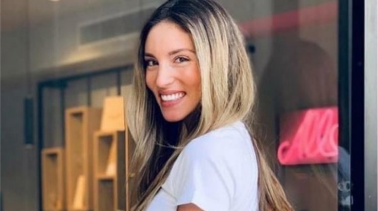 Αθηνά Οικονομάκου: Αποκάλυψε πόσα κιλά έχασε μια εβδομάδα μετά τη γέννηση της κόρης της [βίντεο]