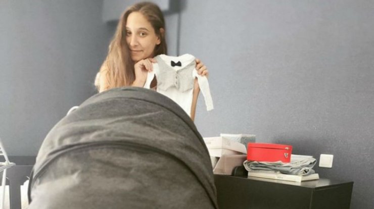 Φωτεινή Αθερίδου: Η φωτογραφία μέσα από το μαιευτήριο με τον νεογέννητο γιο της!