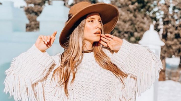 Αθηνά Οικονομάκου: Η απίστευτη ομοιότητα που έχει με τον κούκλο αδερφό της [εικόνα]