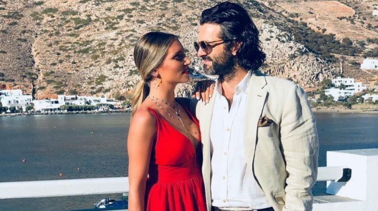 Αθηνά Οικονομάκου - Φίλιππος Μιχόπουλος: Έχουν επέτειο και το γιορτάζουν [εικόνες]