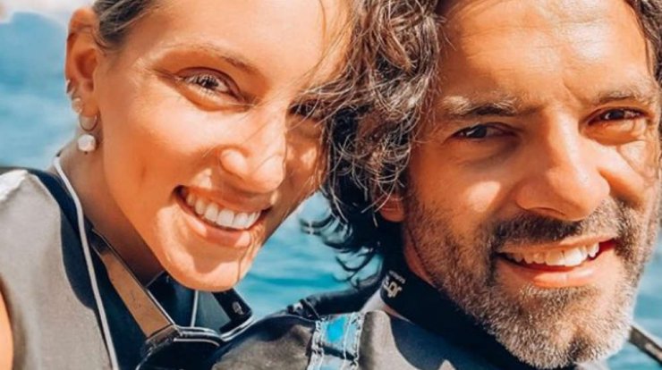 Αθηνά Οικονομάκου: Μας δείχνει τον σύζυγό της με τον μικρό Μάξιμο στον υπέροχο κήπο του σπιτιού τους!