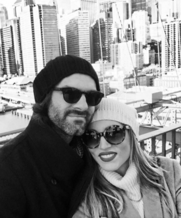 Αθηνά Οικονομάκου: Αποκαλύπτει που θα παντρευτεί!