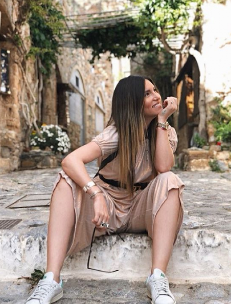 Η Αθηνά Οικονομάκου έγινε ξανθιά μετά τη γέννηση του γιου της! [εικόνα & βίντεο]