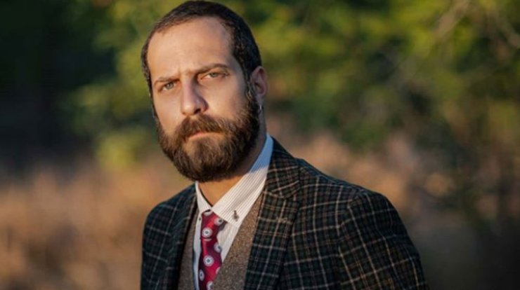 Άθως Αντωνίου: Μας συστήνει για πρώτη φορά την μητέρα του [εικόνα]