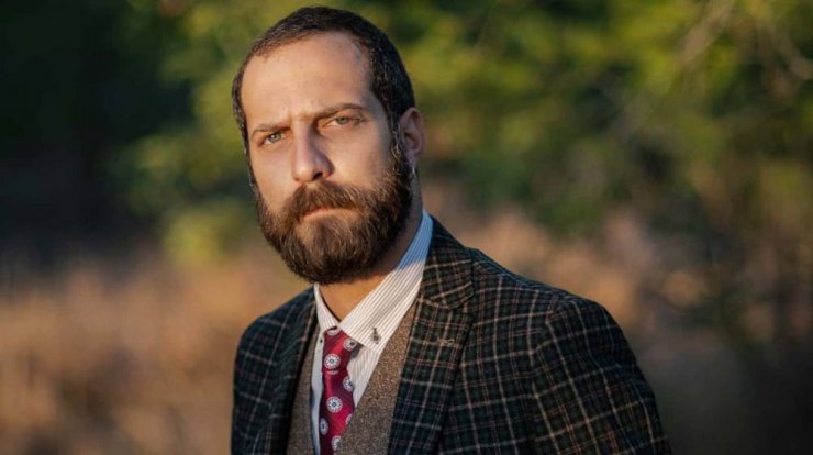 Άθως Αντωνίου: “Κάποια άτομα δεν έχουν συναίσθηση που κάνουν καριέρα και τι είδους καριέρα κάνουν” 