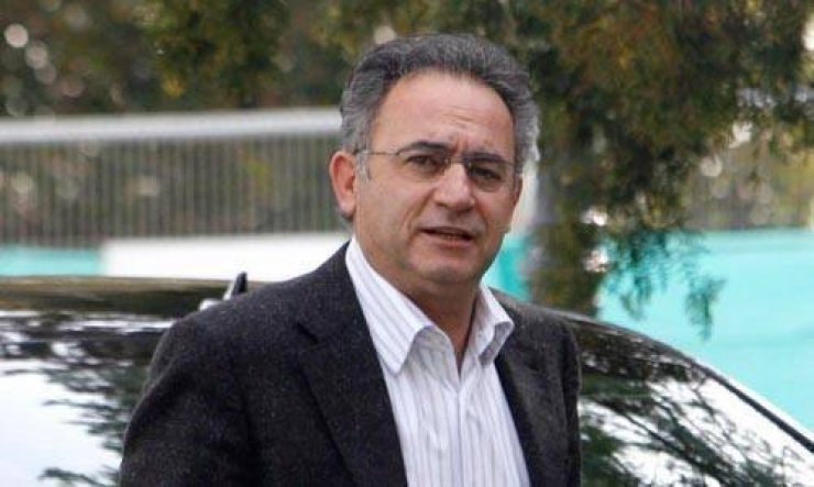 Αβέρωφ Νεοφύτου: Δείτε το γαλάζιο αυτοκίνητο που αγόρασε και φιγουράρει στο ΔΗ.ΣΥ.