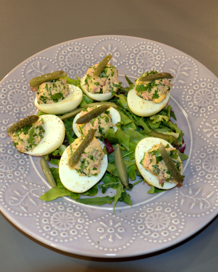 Γεμιστό αυγό με τόνο και μαγιονέζα